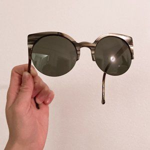 RetroSuperFuture - Lucia Shell